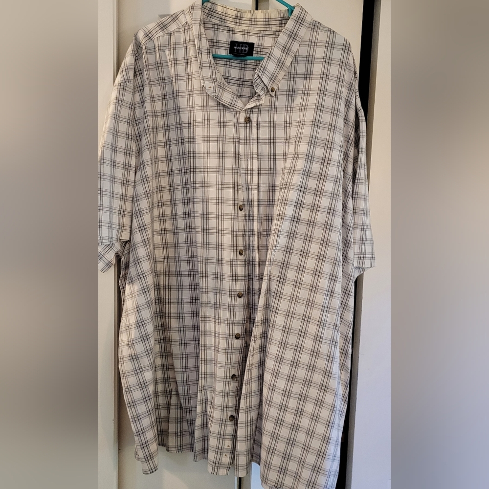 Harbor Bay Black and White Casual Button Down Shirt